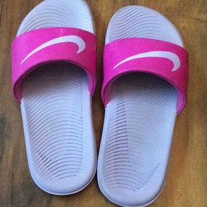 Girls Nike slides